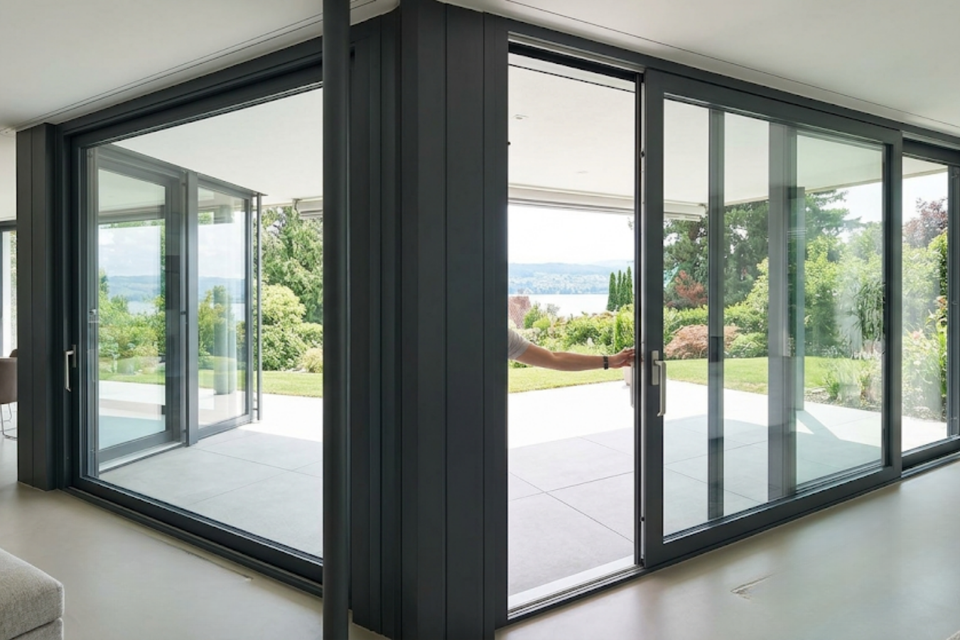 Lift & Slide Doors SYTUM AL